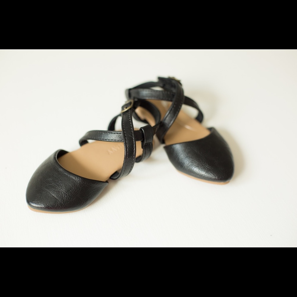 Old navy baby girl black flats size 5